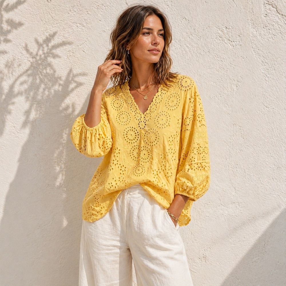 Tolani Yellow Eyelet Embroidered Blouse Womens Small Cotton Boho Top NWT Beachy